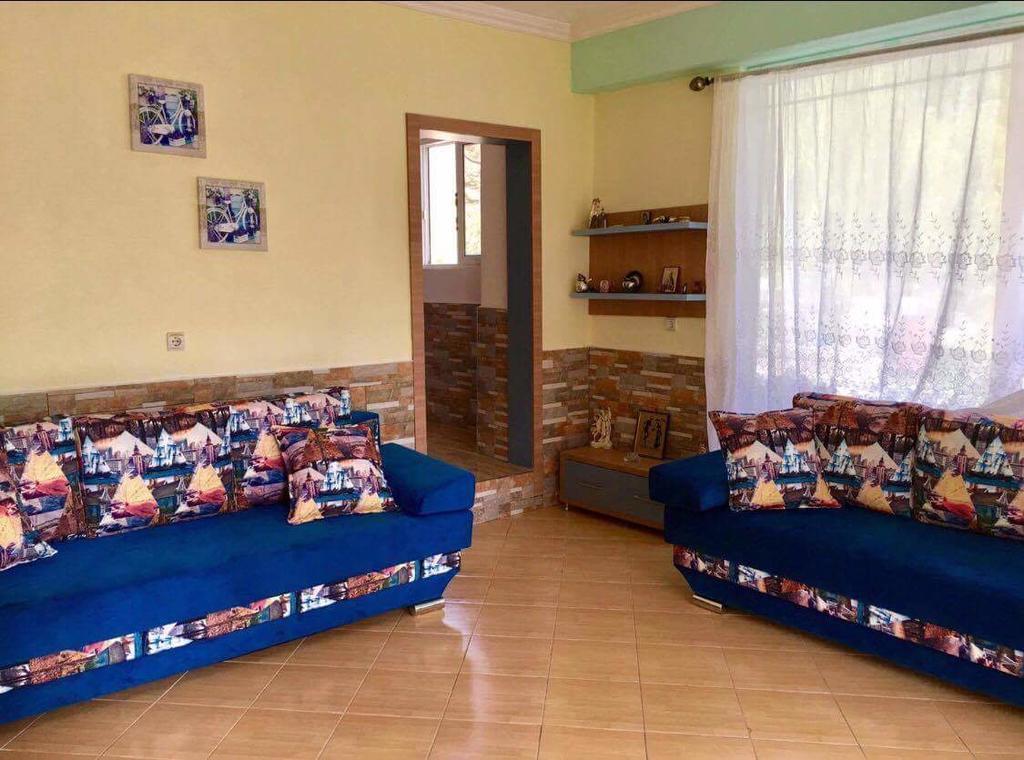 Apartament Vieri Lukovë