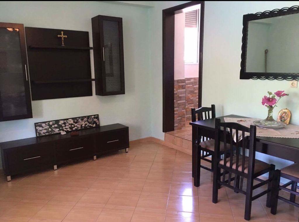 Vieri Apartment